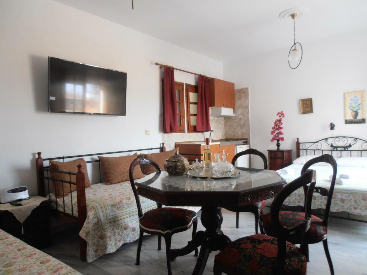 Villa Elizea Sztalósz Kültér fotó